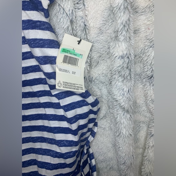 Volcom women tank top - Picture 2 of 3